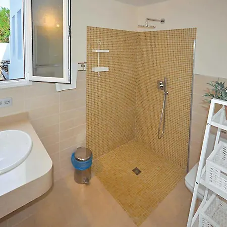 Puerto Del Carmen Sleeps 6 Air Con Wifi Willa *